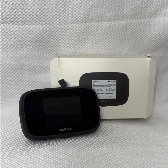 Verizon Black Mobile Hotspot - Picture 1 of 3